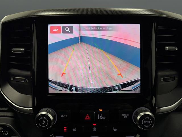 New 2026 RAM 1500 4x4 Crew Cab image 9