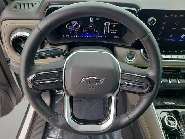 Used 2025 Chevrolet Colorado ZR2 AWD/4WD image 18