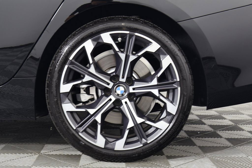 Certified 2025 BMW 330i Sedan w/ Convenience Package image 16