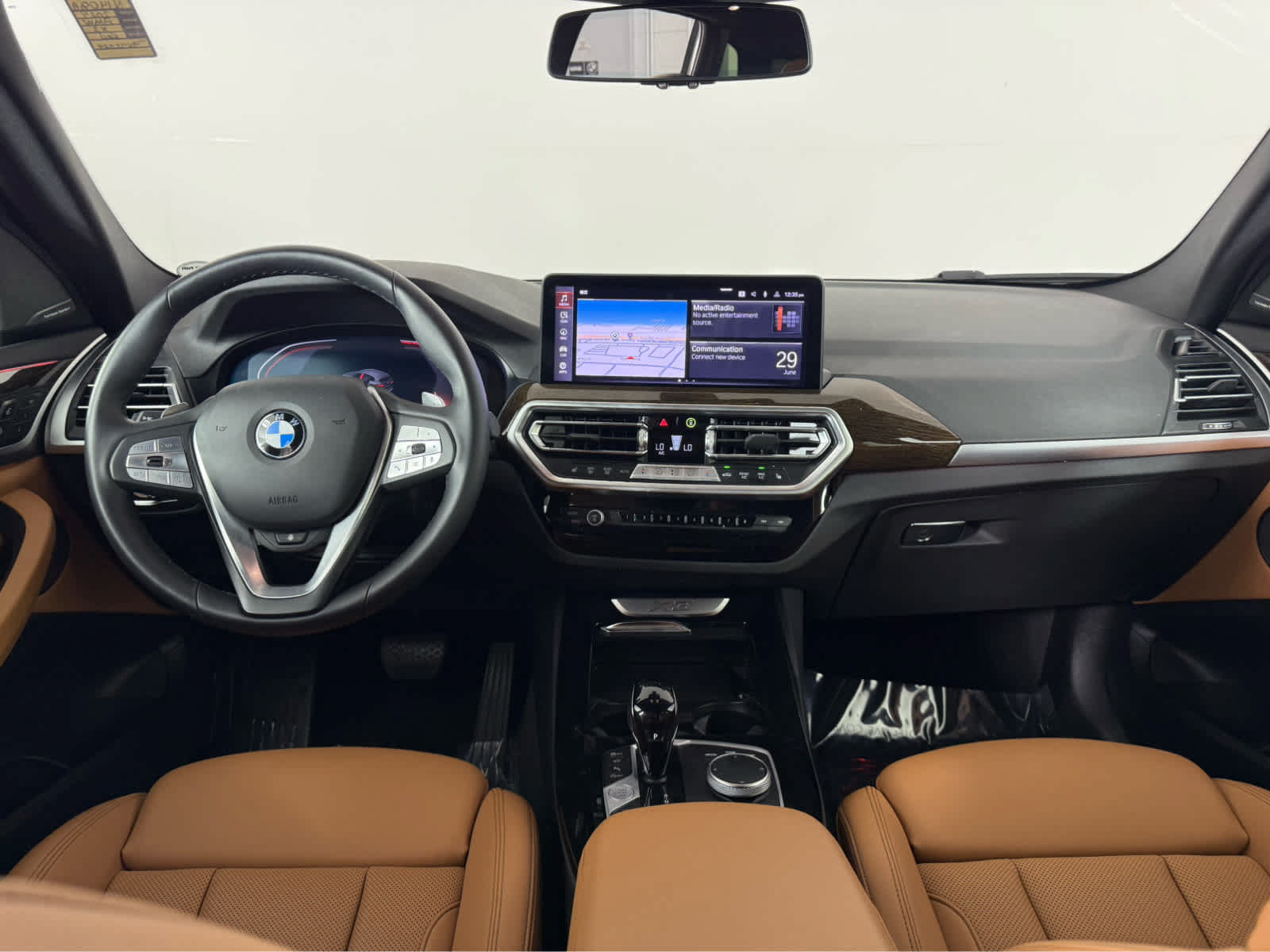 Used 2024 BMW X3 xDrive30i AWD/4WD image 11