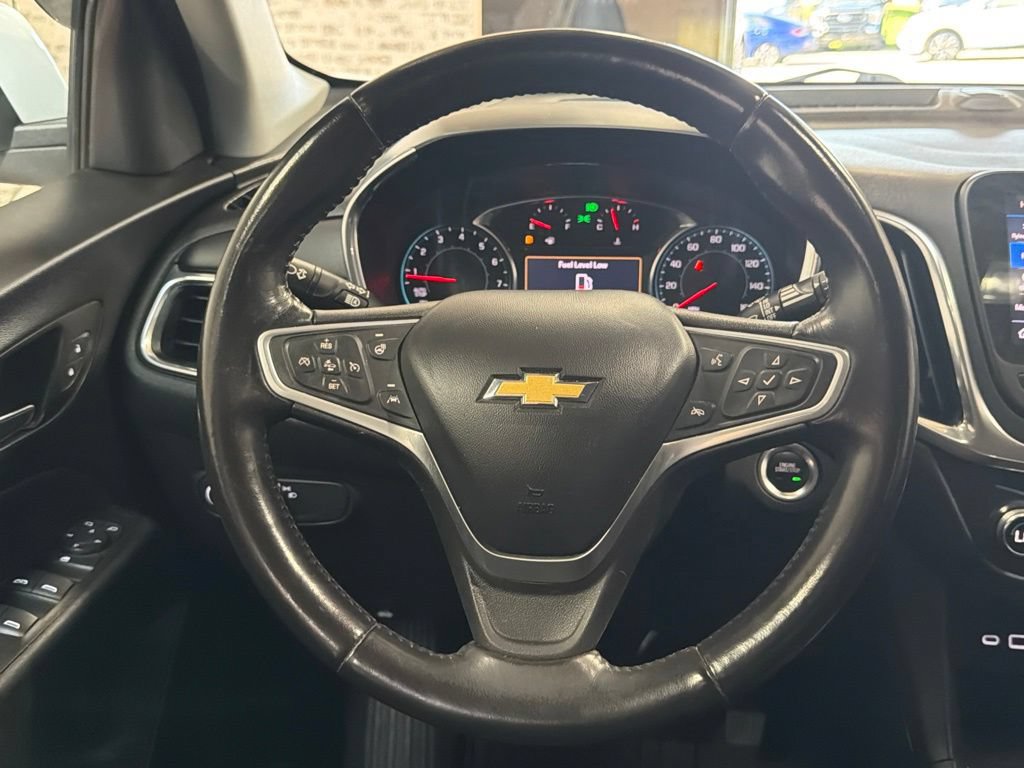 Used 2022 Chevrolet Equinox LT FWD image 24