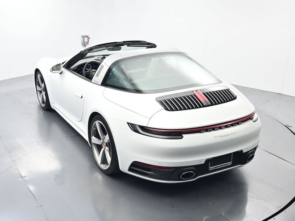Certified 2021 Porsche 911 Targa 4S image 46