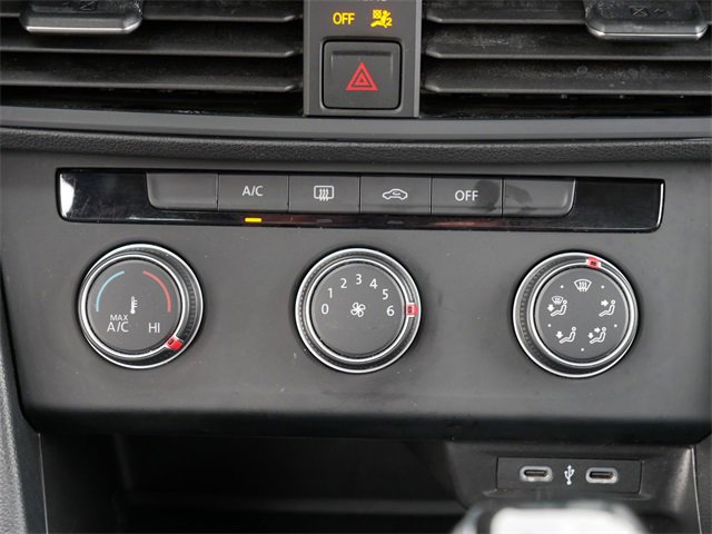 Certified 2024 Volkswagen Jetta S image 27