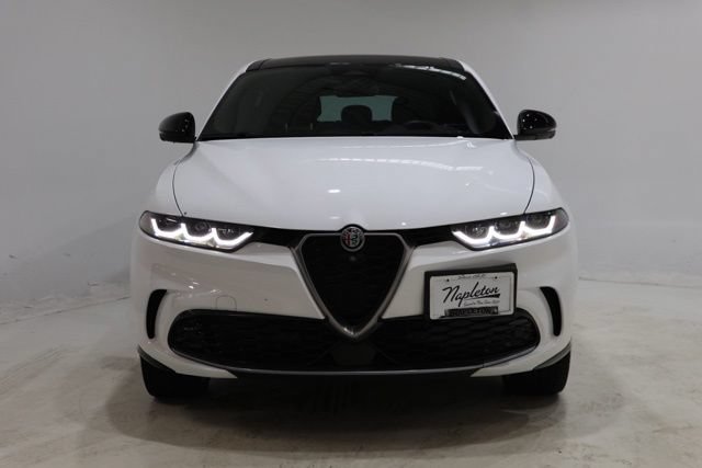 Used 2024 Alfa Romeo Tonale Ti AWD/4WD image 2