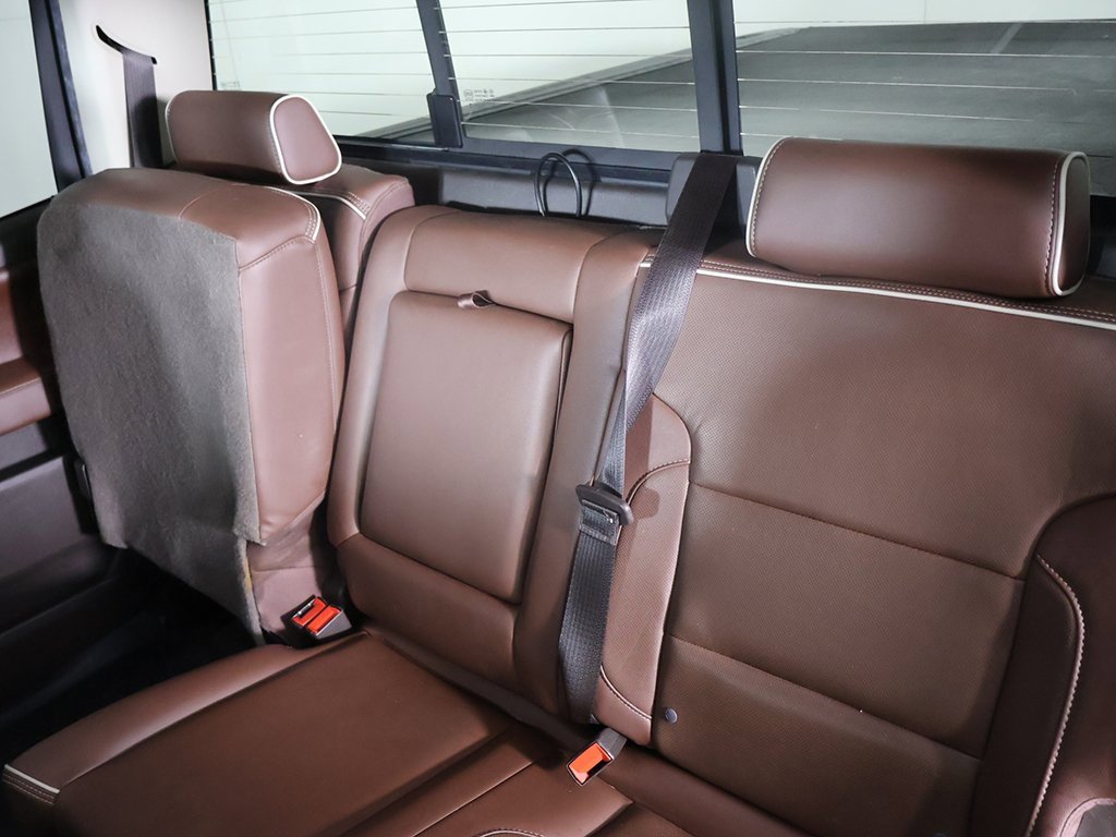 Used 2016 Chevrolet Silverado 1500 High Country w/ High Country Premium Package image 34