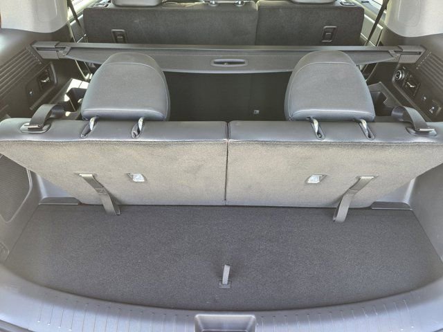 Used 2024 Hyundai Santa Fe Limited image 32