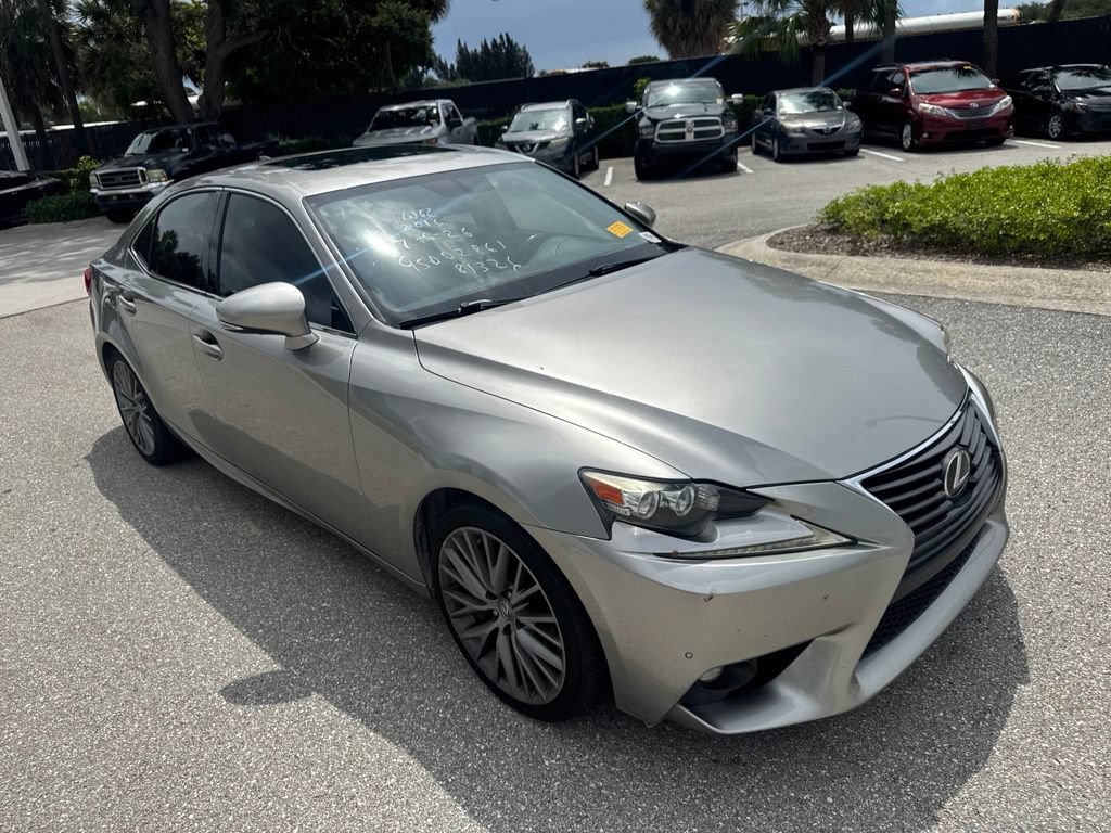 Used 2016 Lexus IS 200t w/ Premium Package RWD image 2