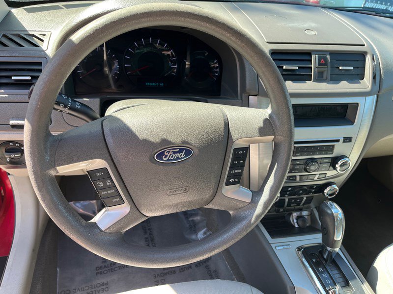 Used 2012 Ford Fusion SE image 12
