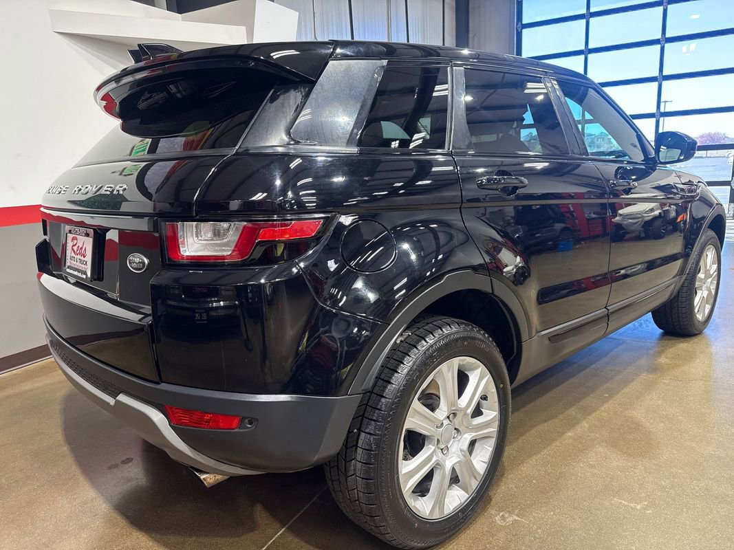 Used 2017 Land Rover Range Rover Evoque SE Premium image 48