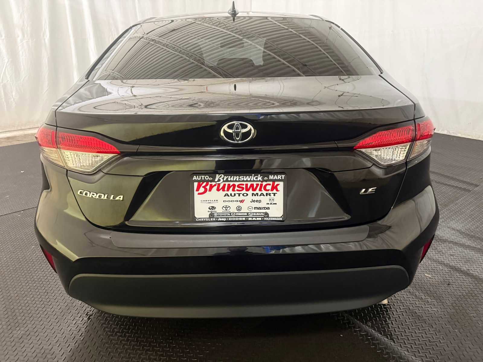 Certified 2024 Toyota Corolla LE image 16