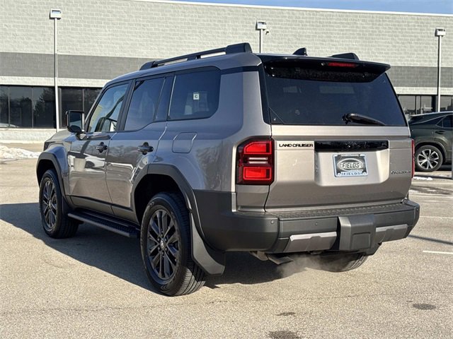Used 2024 Toyota Land Cruiser image 7