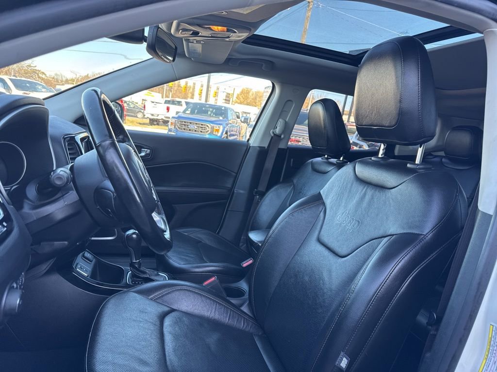 Used 2021 Jeep Compass Limited w/ Sun and Sound Group image 15
