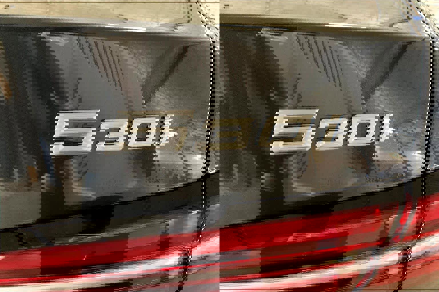 Certified 2025 BMW 530i image 9