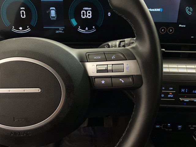 Used 2025 Hyundai Kona SEL AWD/4WD image 13