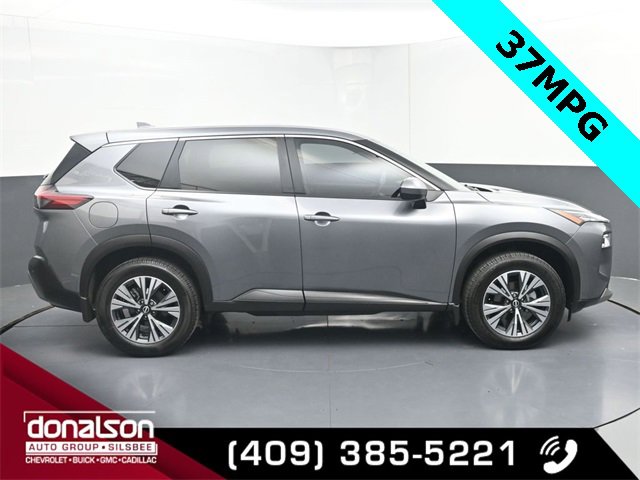 Used 2023 Nissan Rogue SV image 2