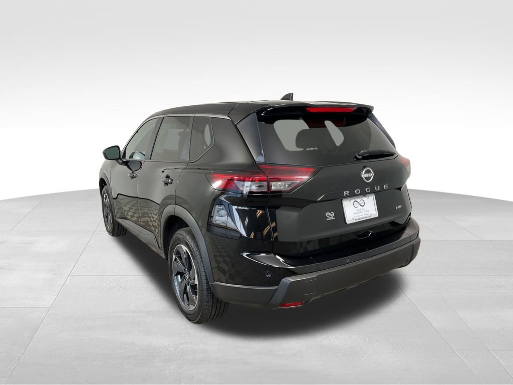 Used 2025 Nissan Rogue SV image 7