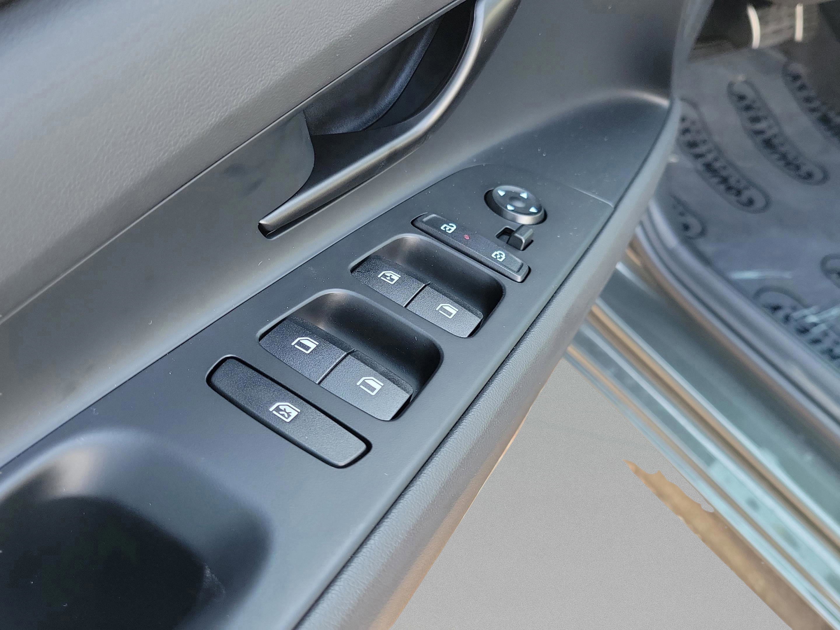 New 2026 Hyundai Elantra SEL Sport Premium FWD image 24