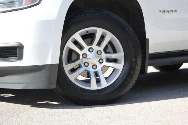 Used 2018 Chevrolet Tahoe LT image 3