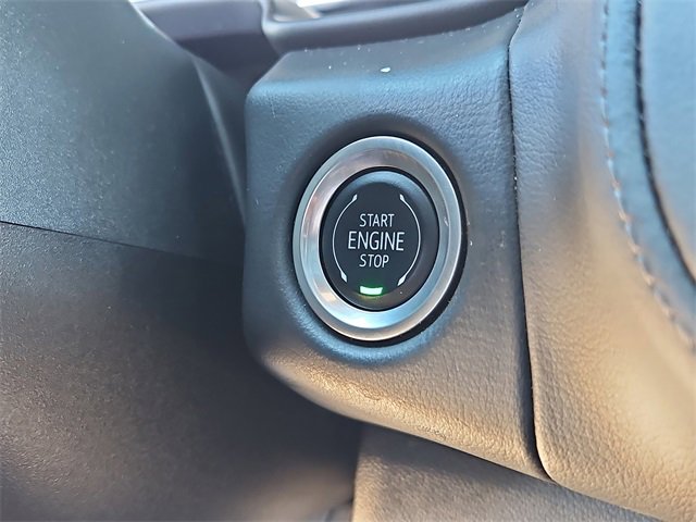 Used 2024 Chevrolet Suburban LT image 32