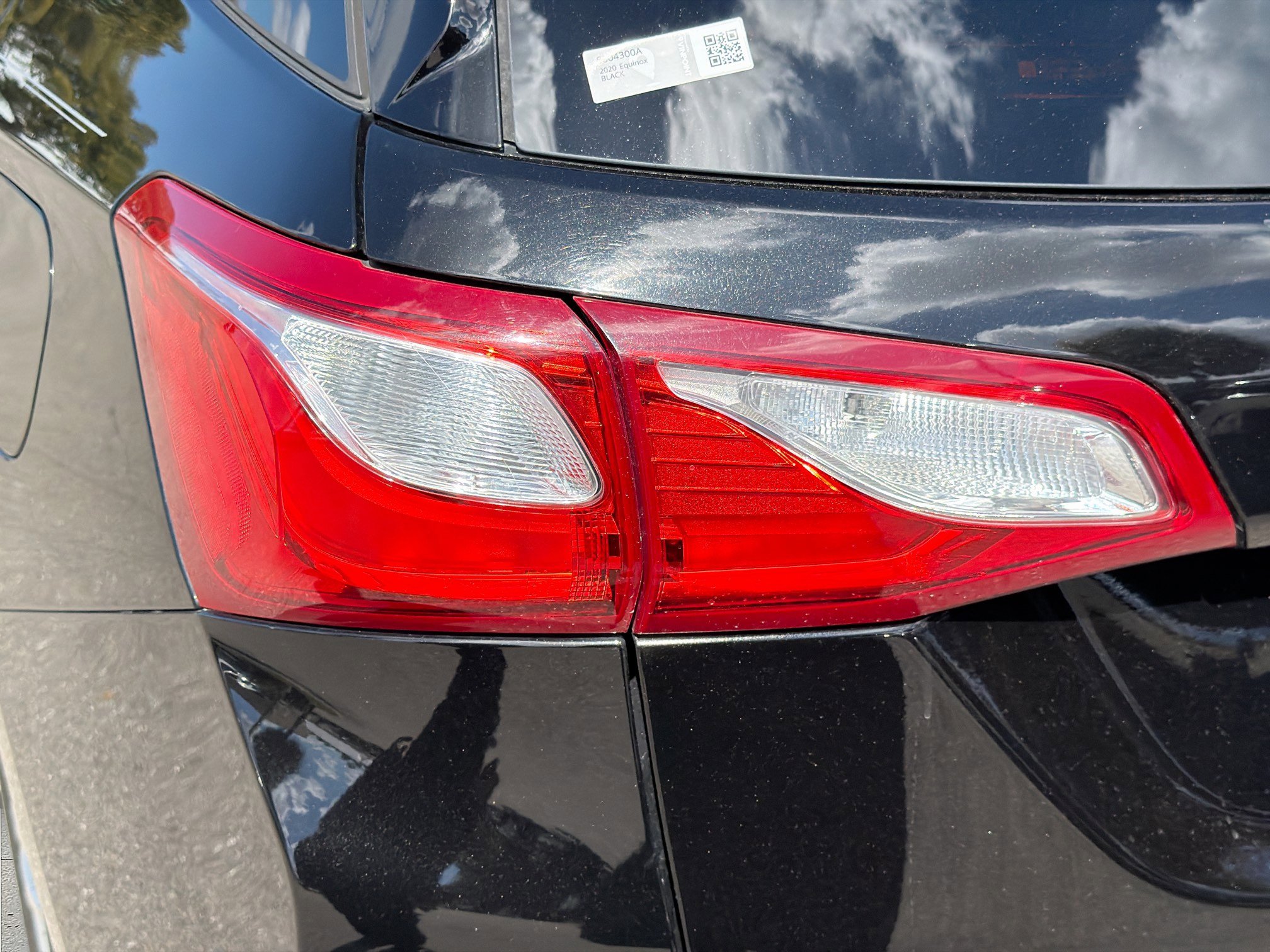 Used 2020 Chevrolet Equinox Premier image 10