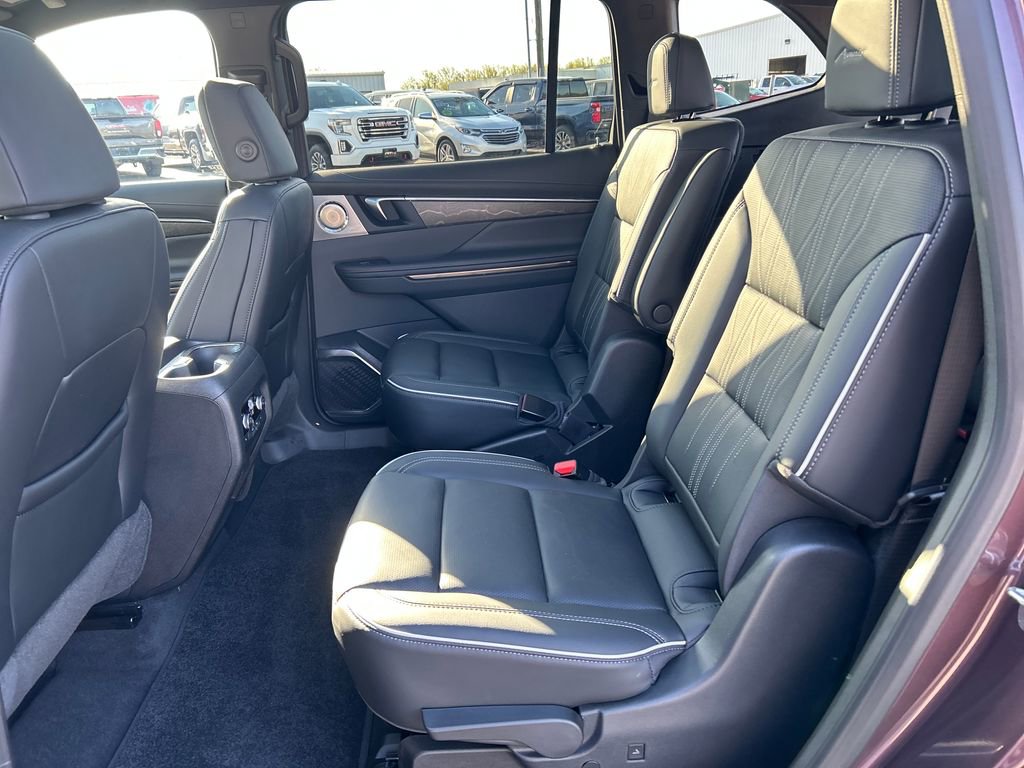 Used 2025 Buick Enclave Avenir w/ Super Cruise Package image 24