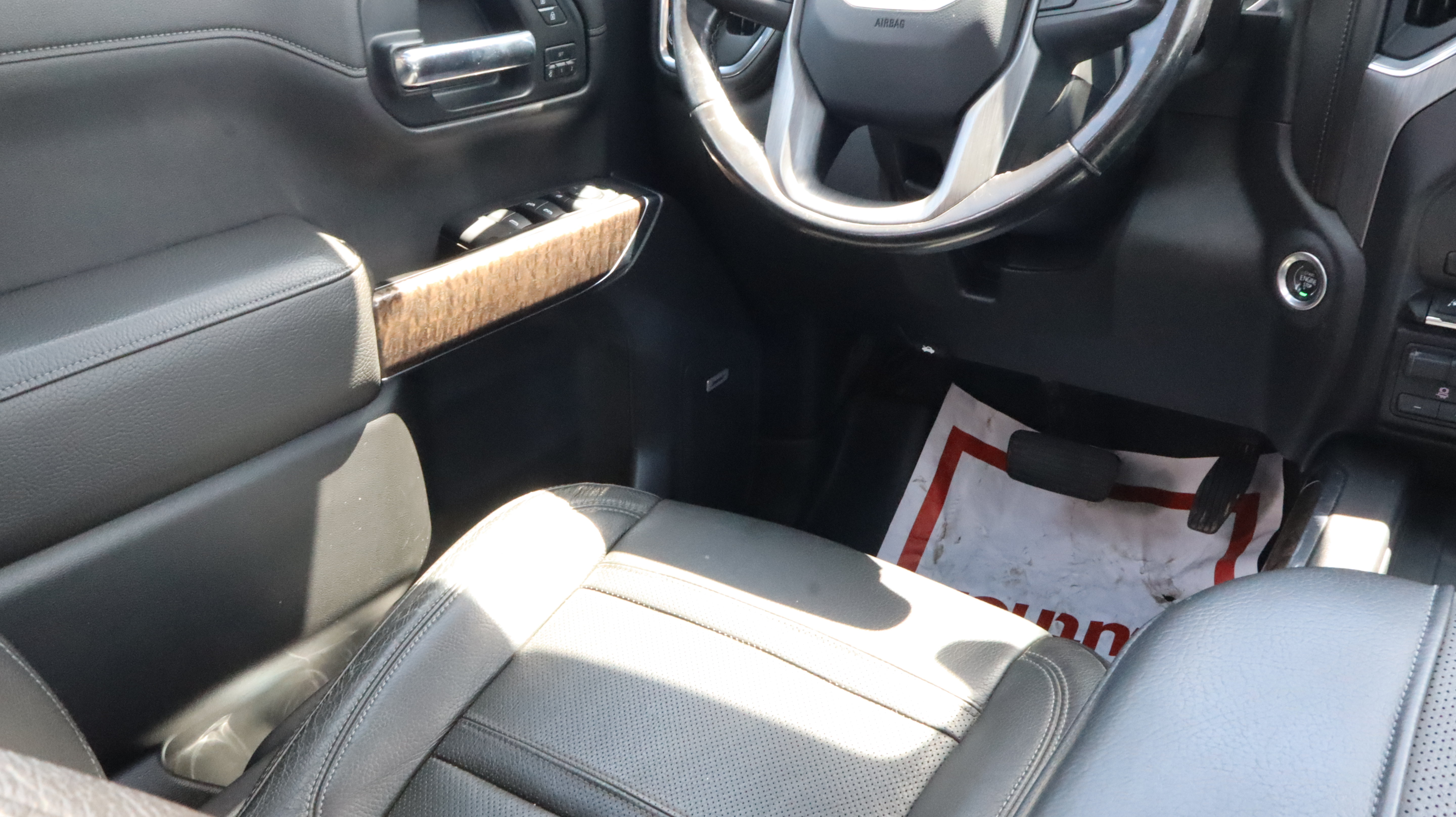 Used 2019 GMC Sierra 1500 Denali w/ Technology Package AWD/4WD image 13