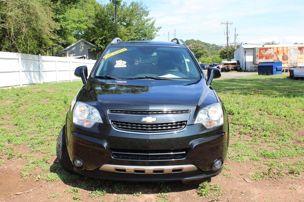 Used 2014 Chevrolet Captiva Sport LTZ FWD image 2