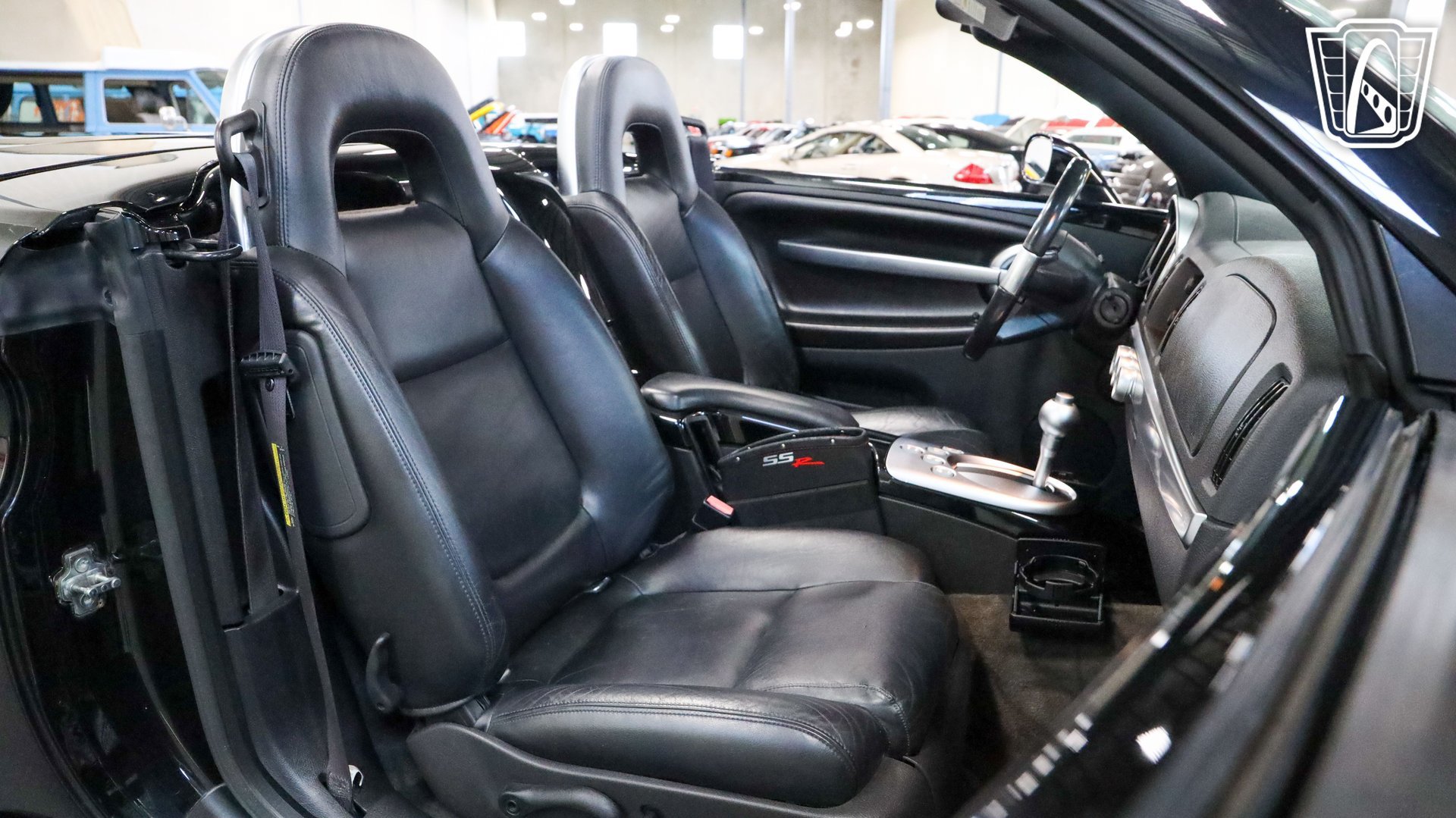 Used 2003 Chevrolet SSR w/ Preferred Equipment Group RWD image 20