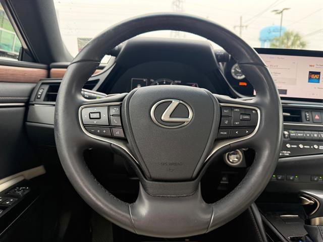 Certified 2024 Lexus ES 350 w/ Premium Package FWD image 15