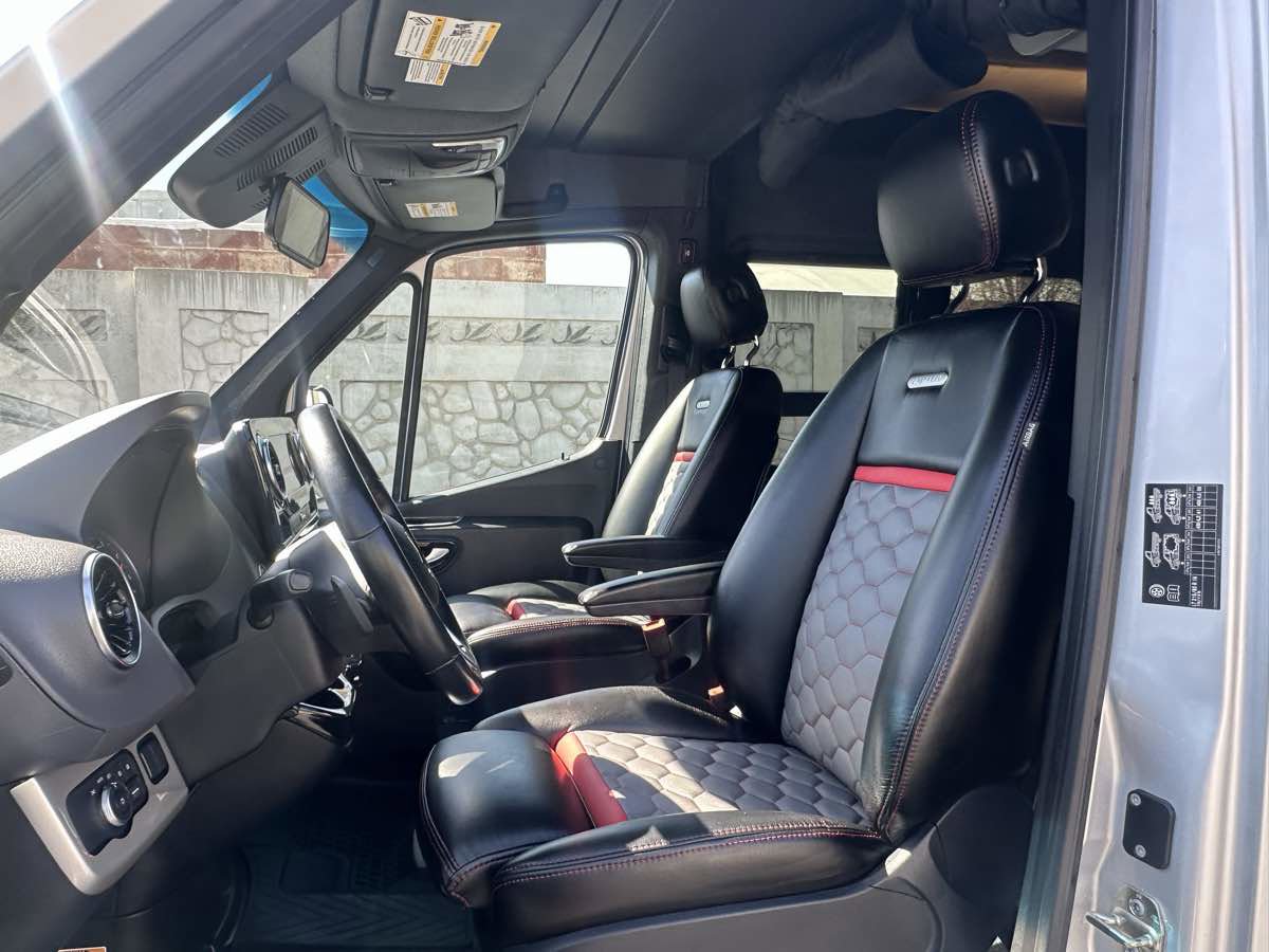 Used 2020 Mercedes-Benz Sprinter 3500 image 65