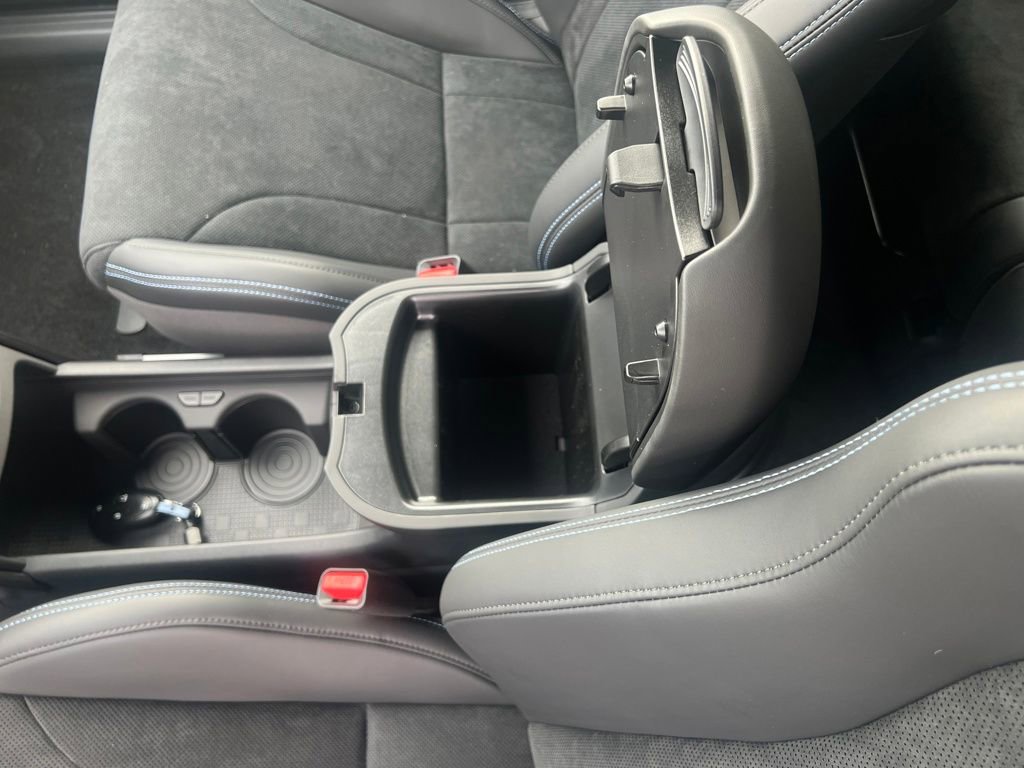 New 2025 Hyundai Ioniq 5 N Base image 31