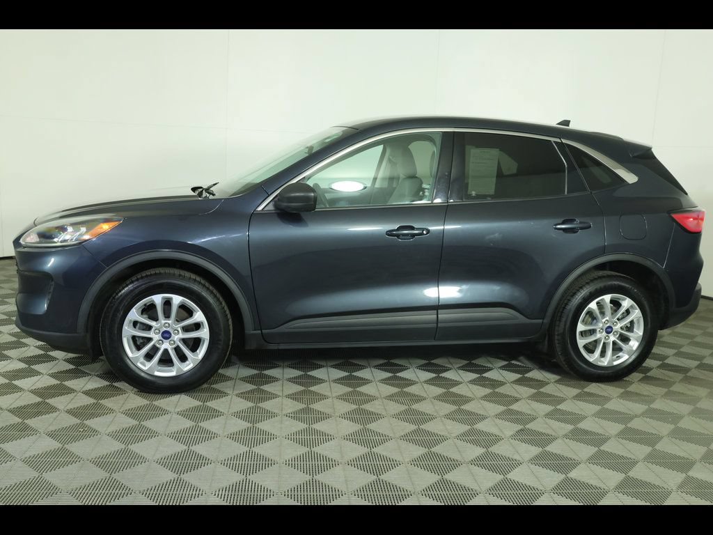Used 2022 Ford Escape SE w/ Cold Weather Package AWD/4WD image 13