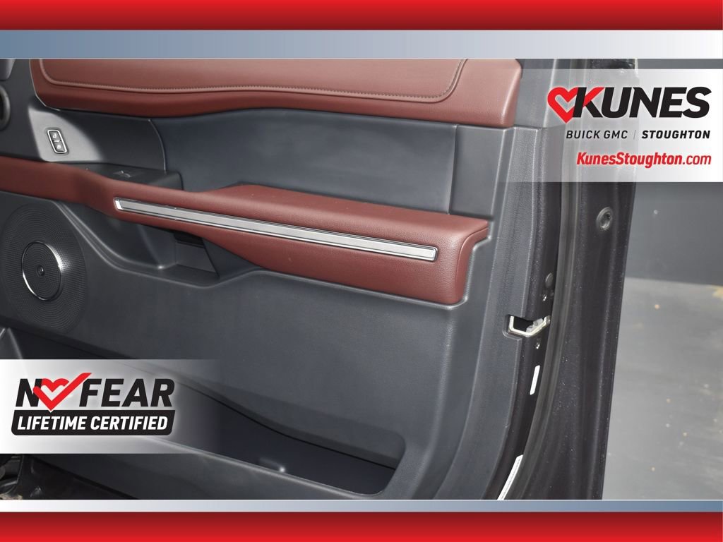 Used 2024 Ford Expedition Limited image 24