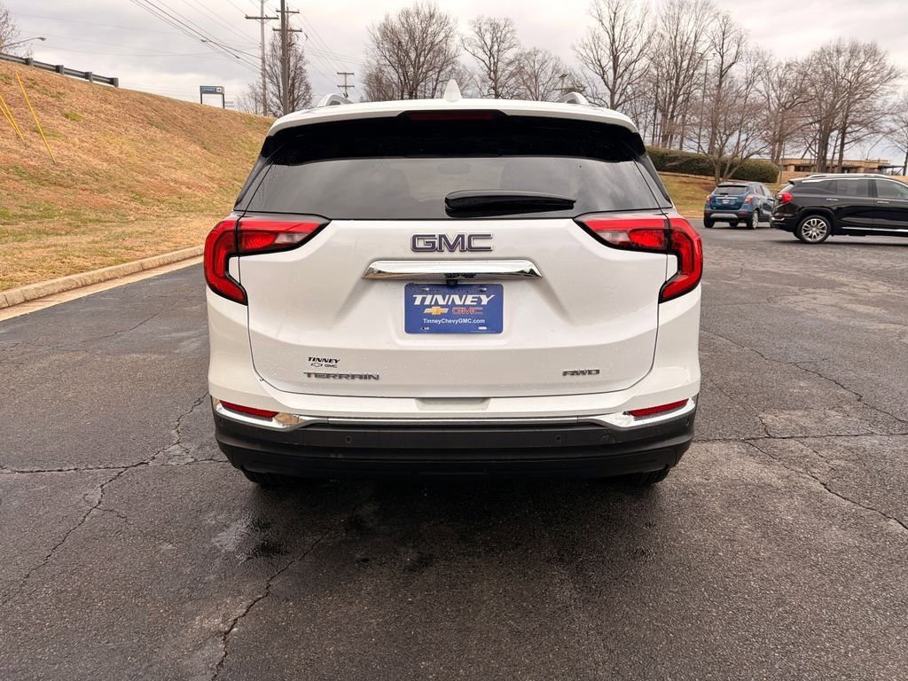 Used 2021 GMC Terrain SLT w/ LPO, Floor Liner Package image 4