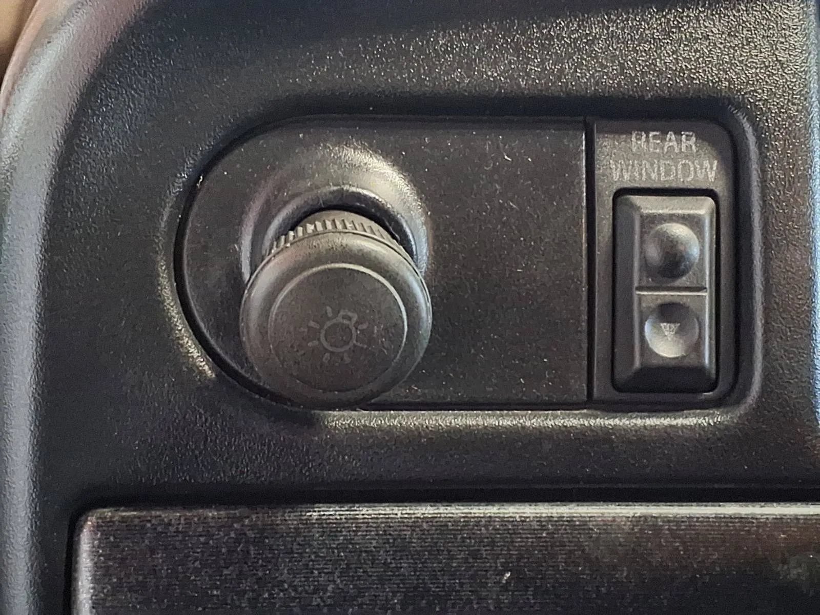 Used 1995 Ford Bronco Eddie Bauer AWD/4WD image 22