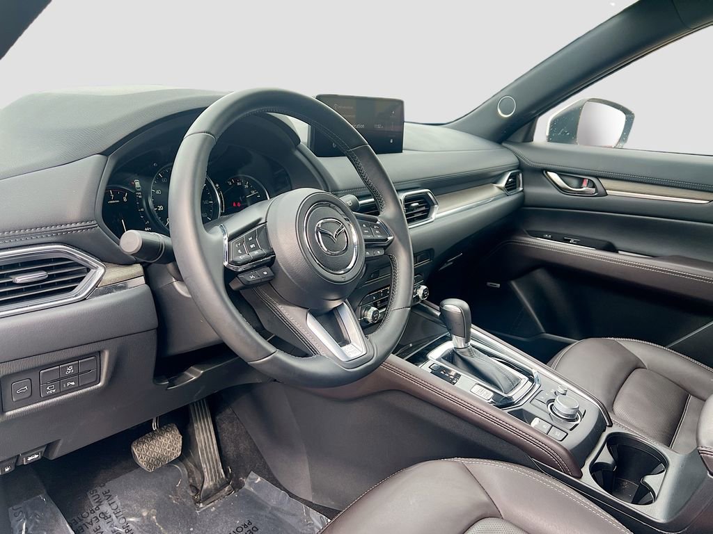 Used 2025 MAZDA CX-5 Signature AWD/4WD image 9