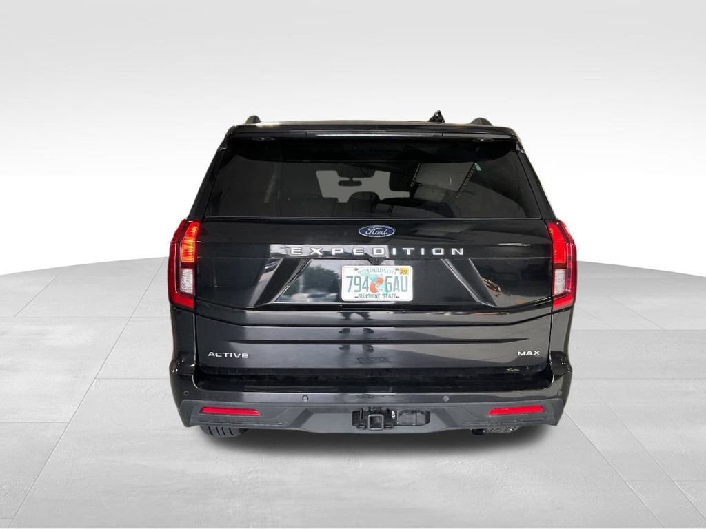Used 2025 Ford Expedition Max Active image 6