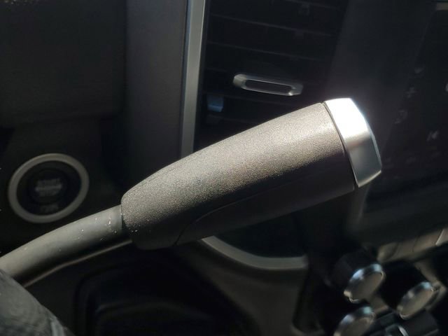 Used 2022 RAM 2500 Big Horn w/ Cold Weather Group image 32