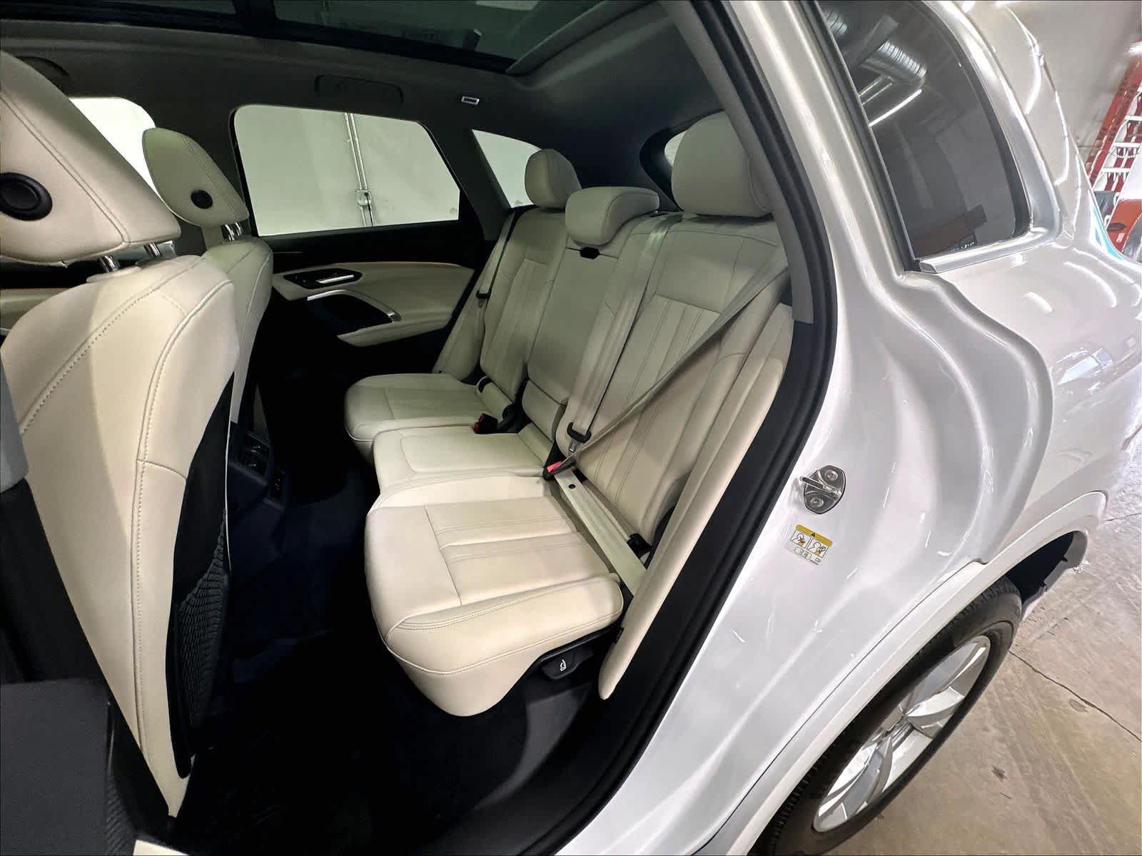 Used 2025 Audi Q5 Premium AWD/4WD image 27