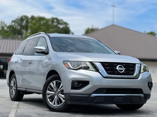 Used 2019 Nissan Pathfinder SV FWD image 3