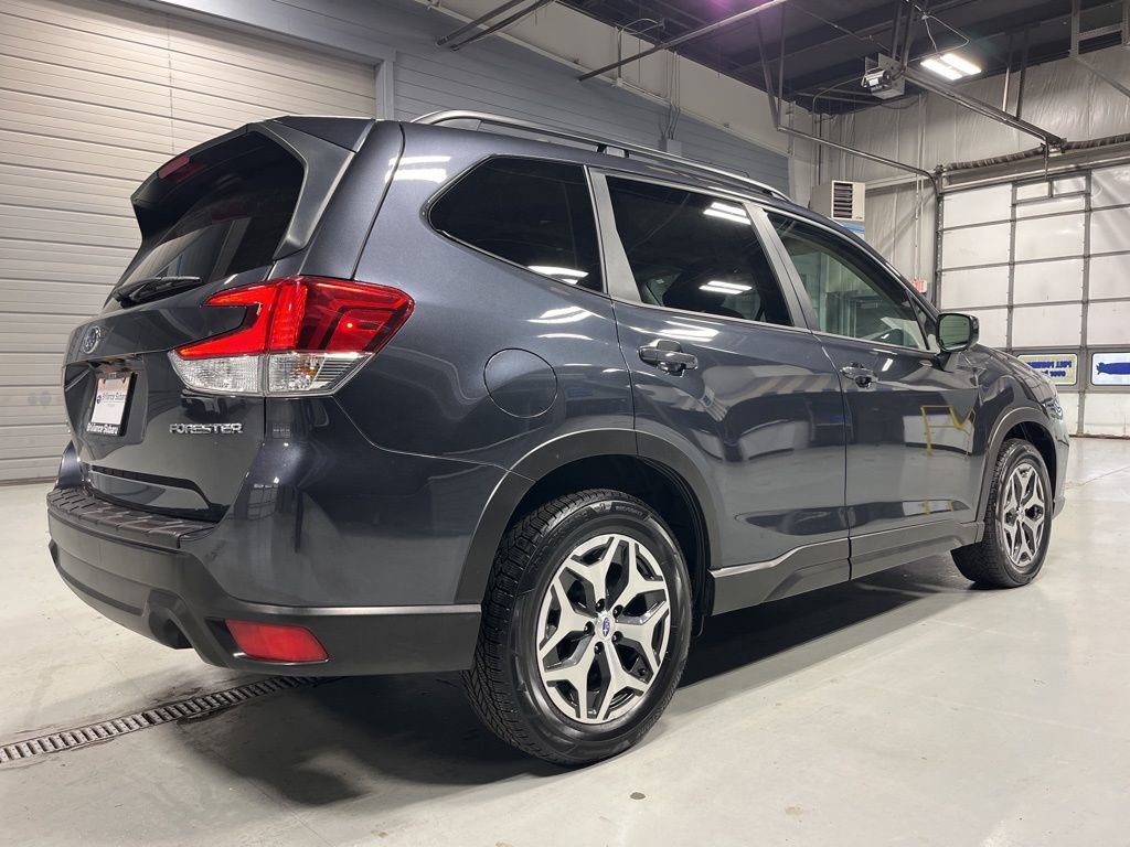 Used 2019 Subaru Forester Premium w/ Popular Package #1 image 10
