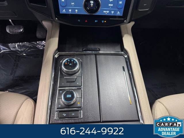 Used 2022 Ford Expedition Platinum image 14