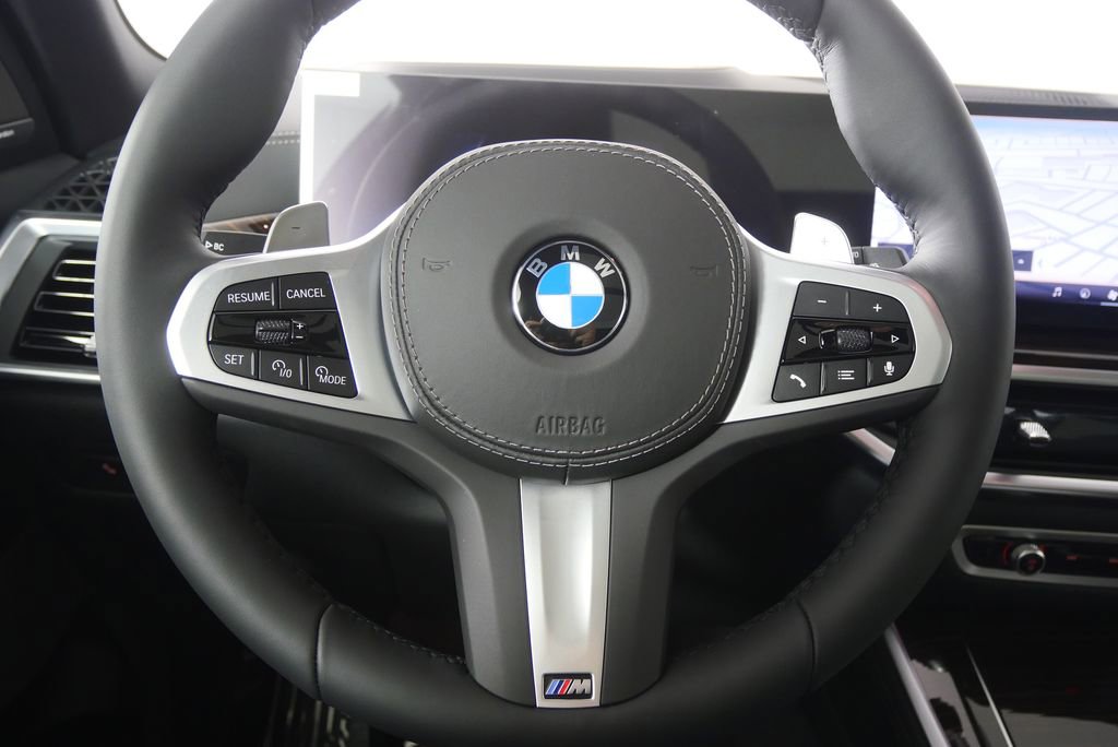 Used 2026 BMW X5 xDrive40i w/ M Sport Package image 34