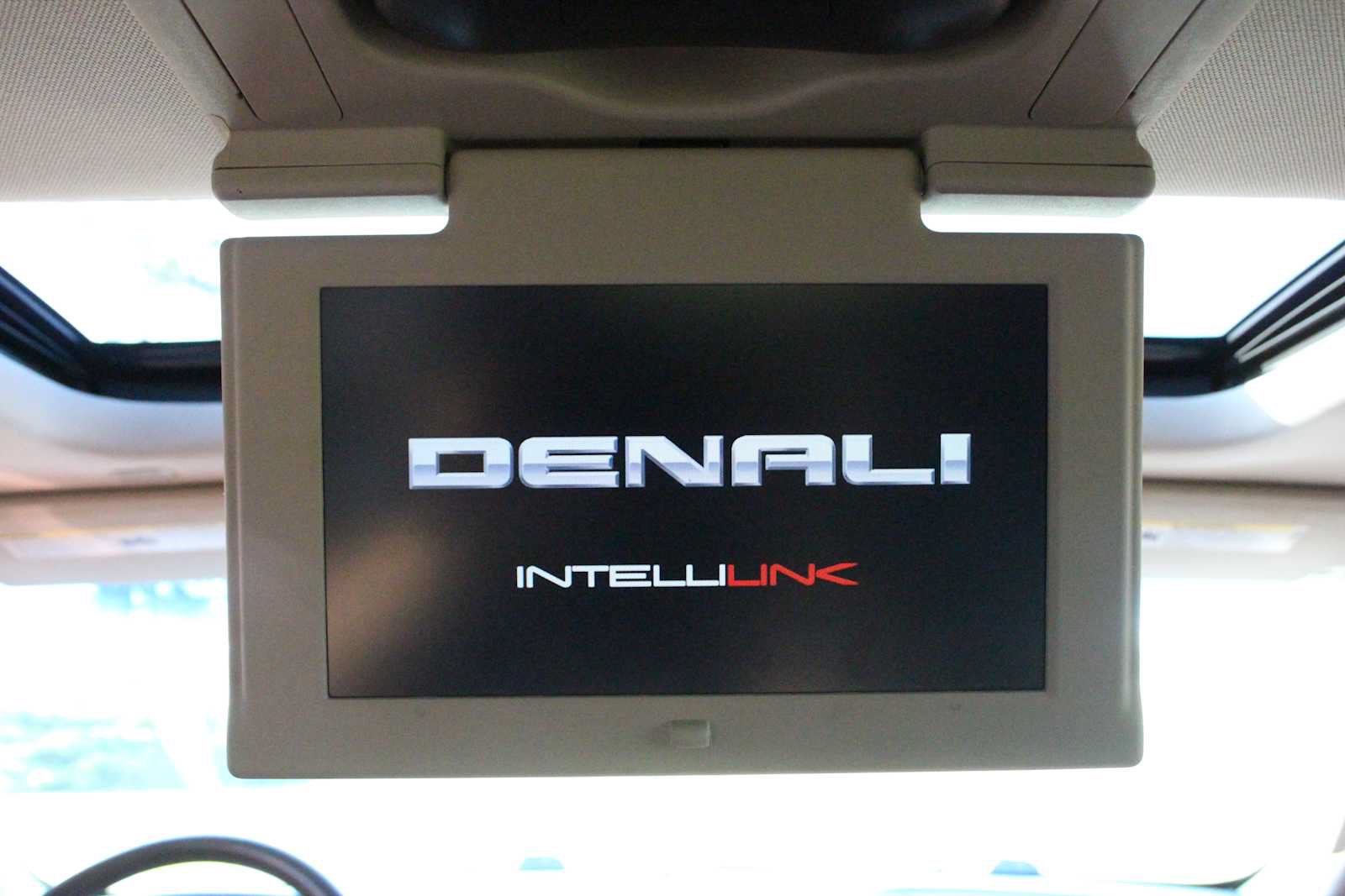 Used 2020 GMC Yukon Denali w/ Open Road Package AWD/4WD image 31