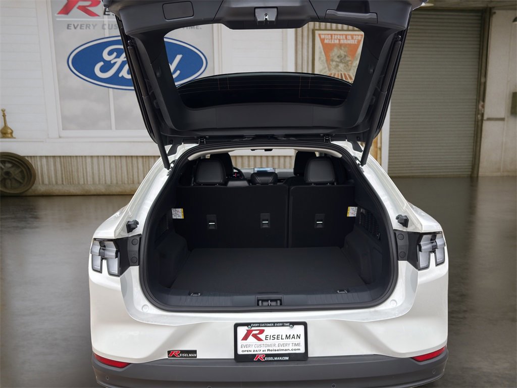 New 2025 Ford Mustang Mach-E Premium image 10