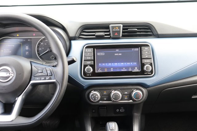 Used 2025 Nissan Versa SV FWD image 15