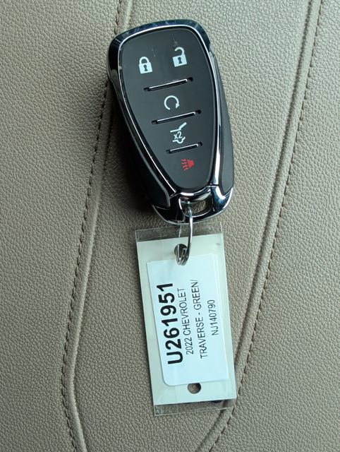 Used 2022 Chevrolet Traverse LT AWD/4WD image 29