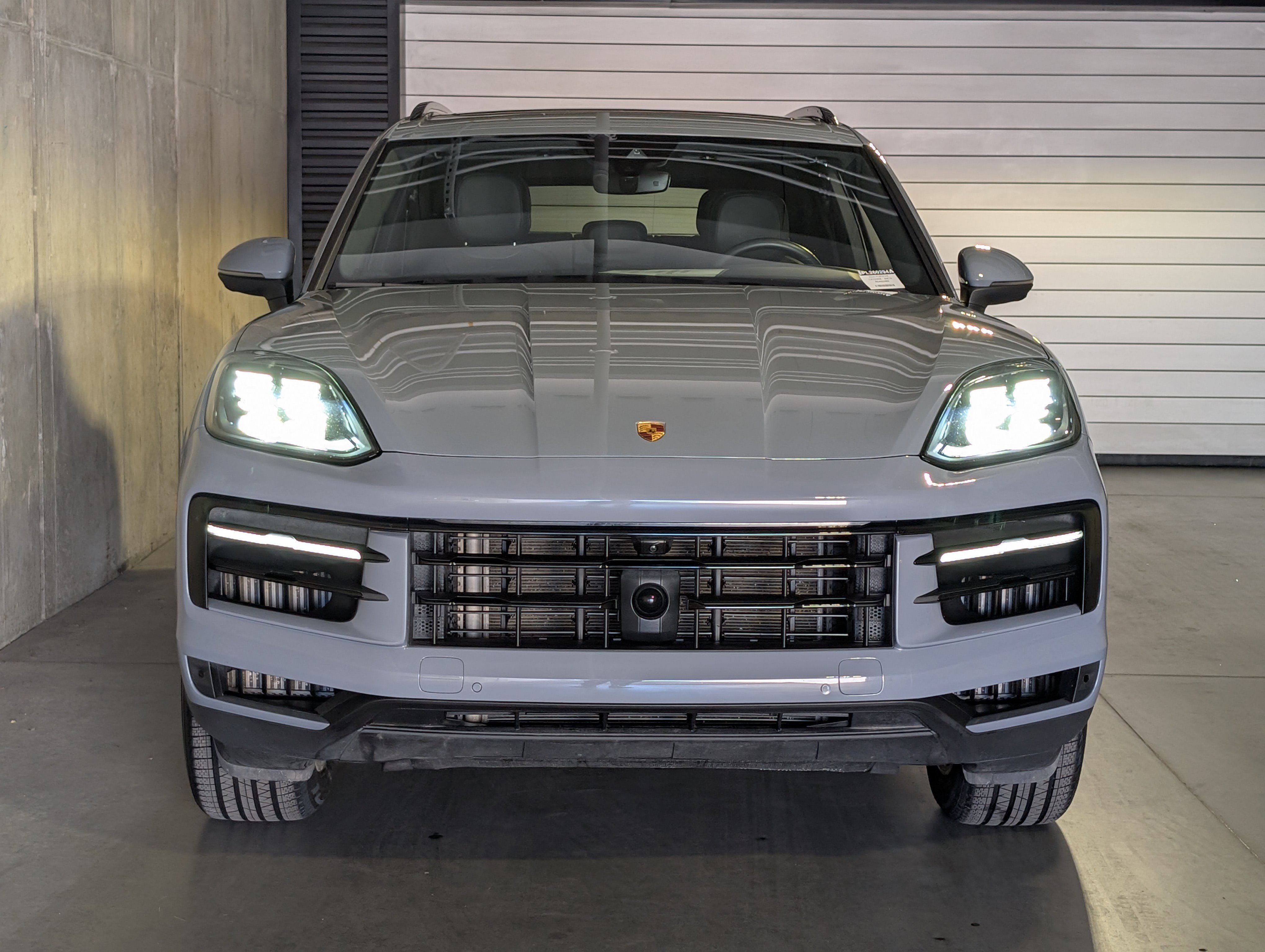 Certified 2024 Porsche Cayenne AWD/4WD image 11