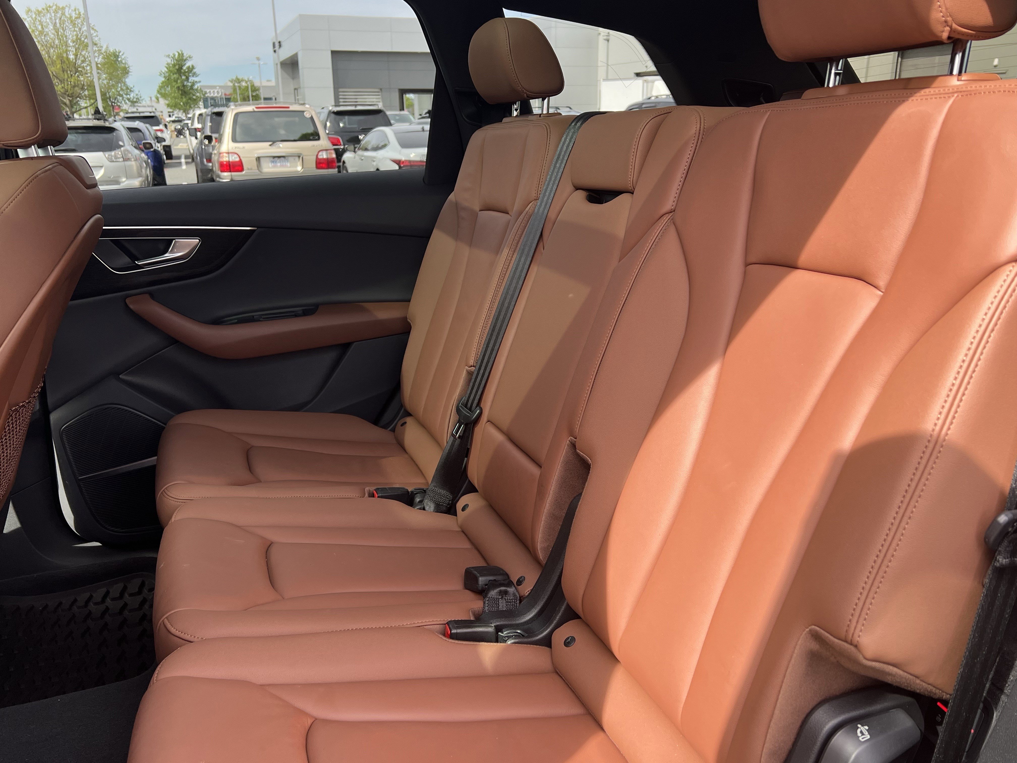 Used 2022 Audi Q7 Premium Plus image 33