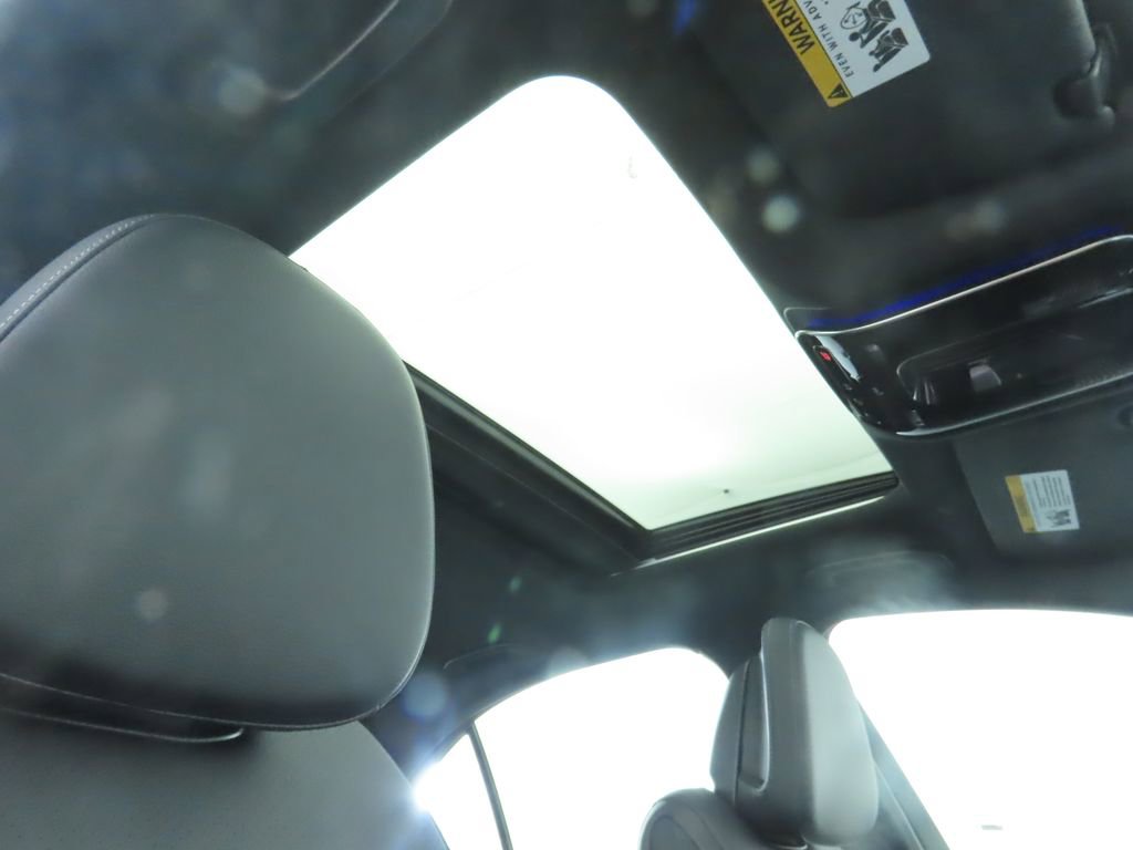 New 2025 Mercedes-Benz C 300 Sedan image 20